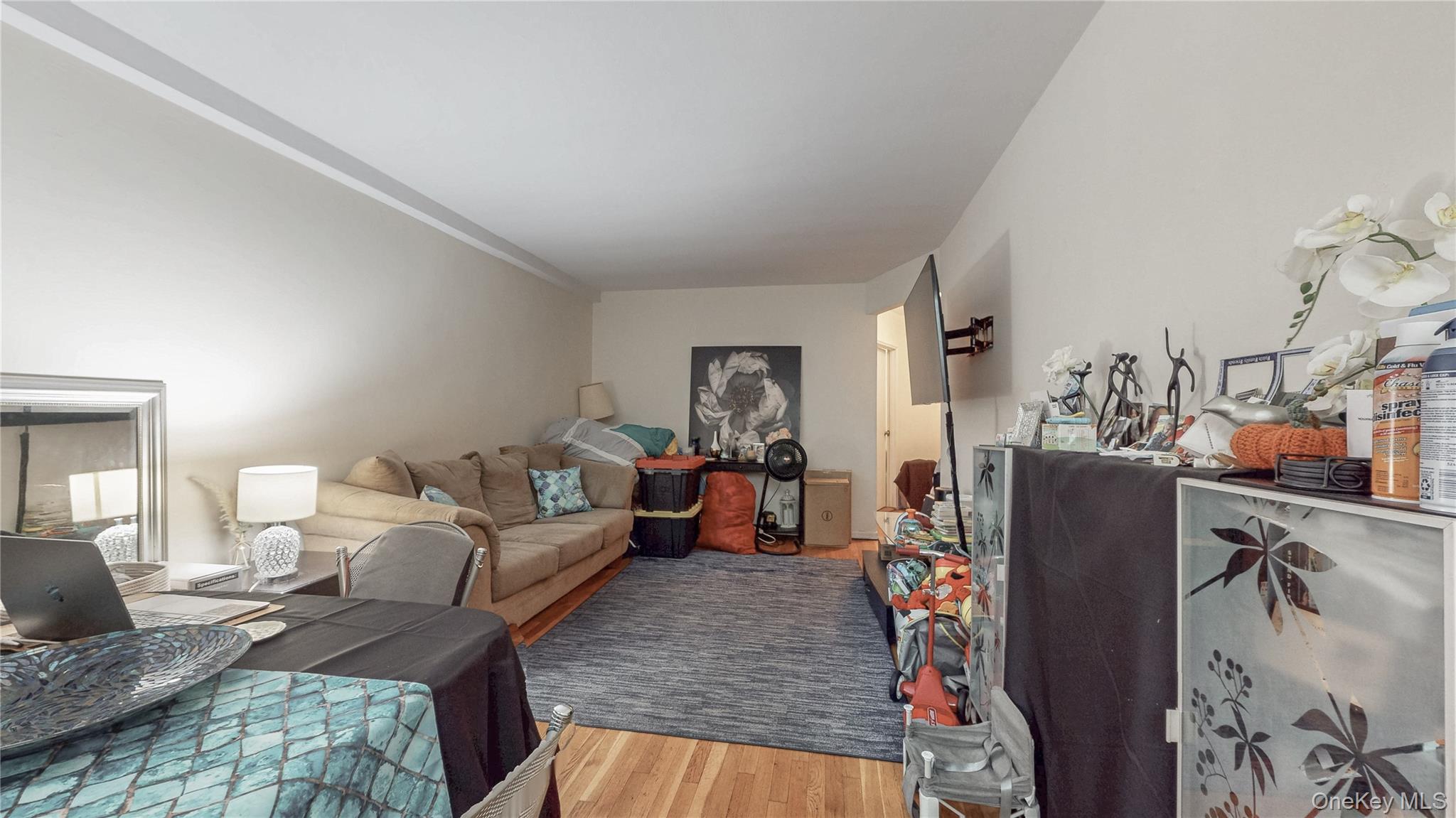 25-10 76 Street, Jackson Heights, NY 11370