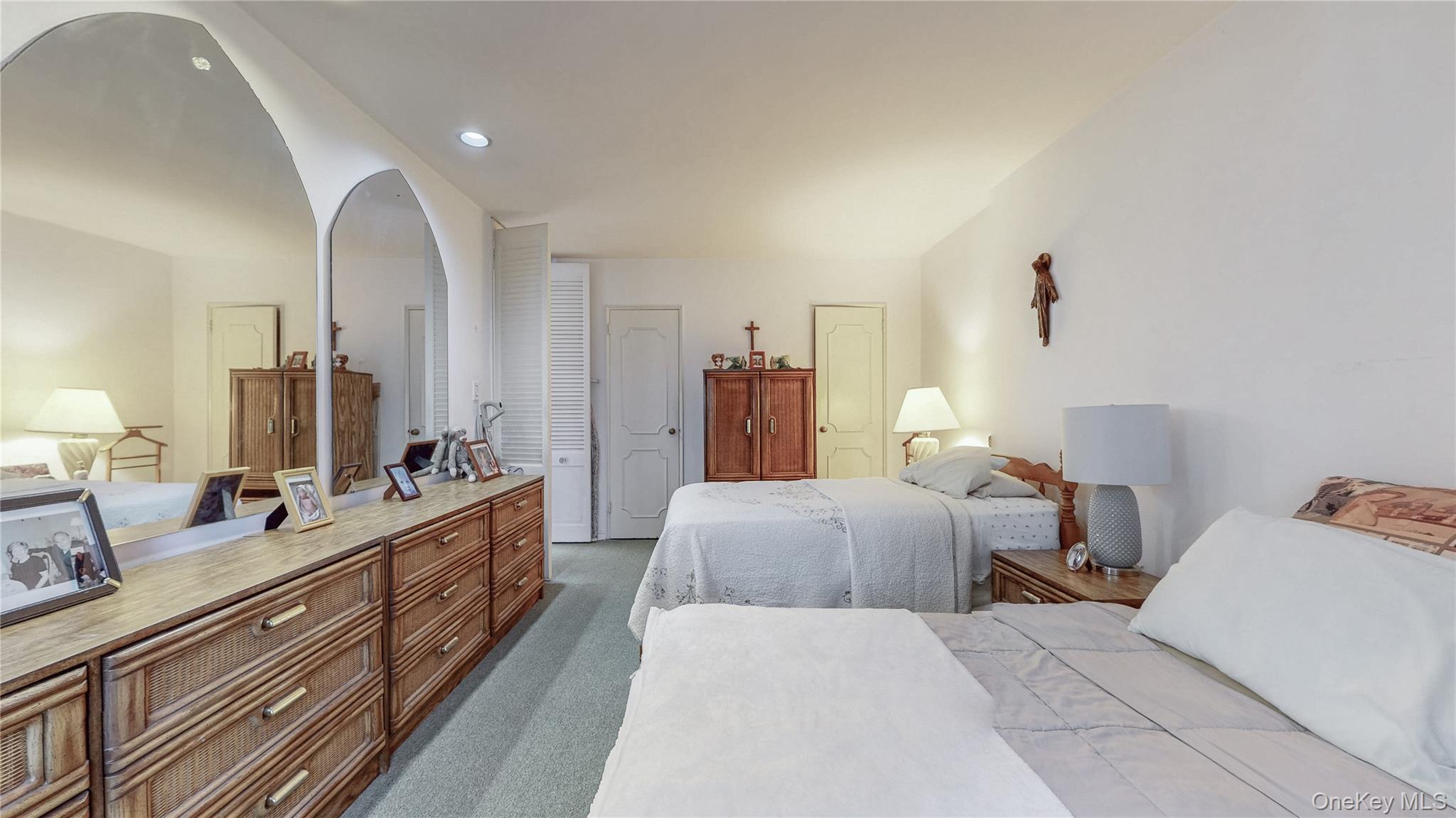 25-10 76 Street, Jackson Heights, NY 11370