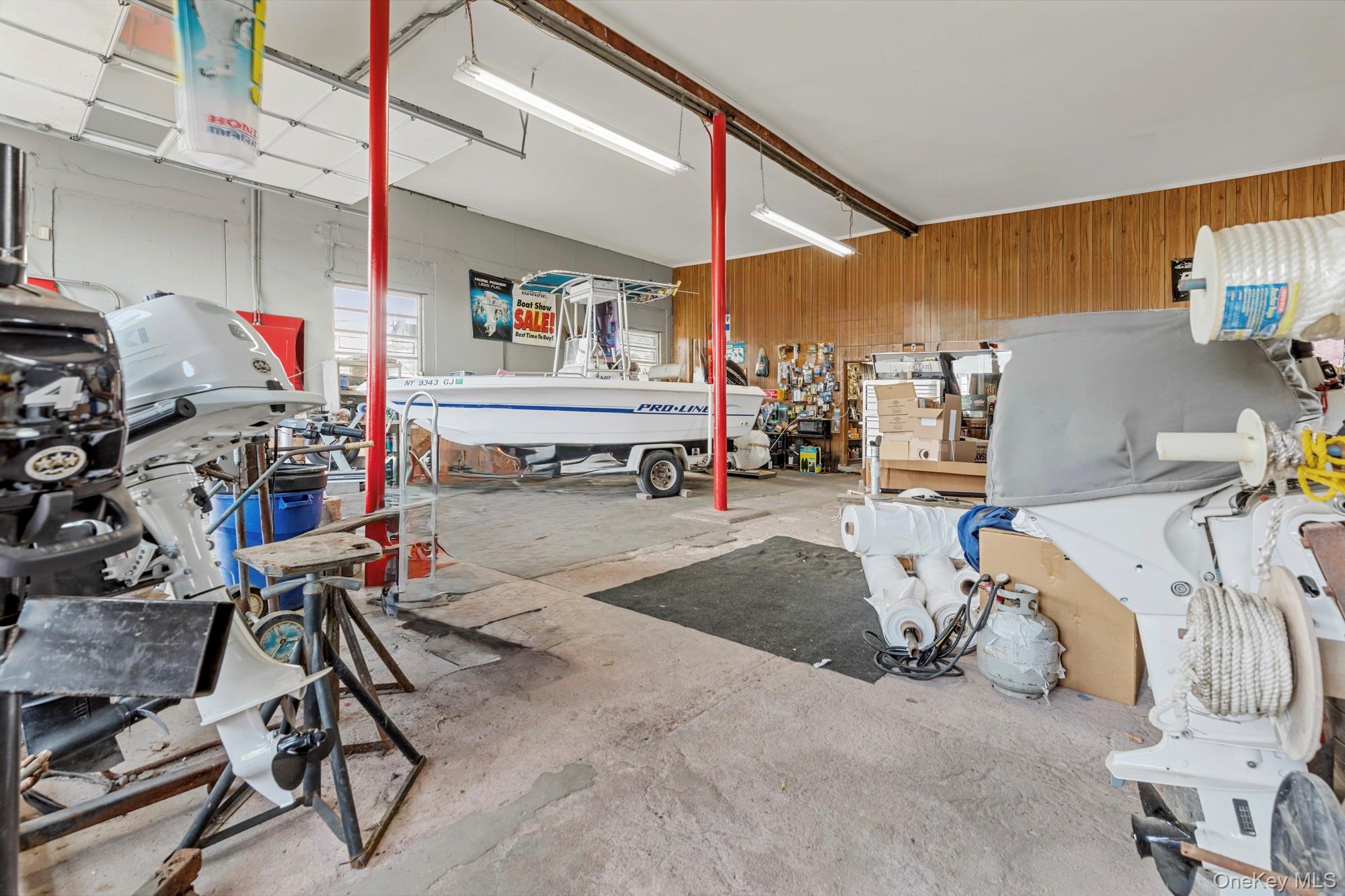 24 Cottage Avenue, Bay Shore, NY 11706