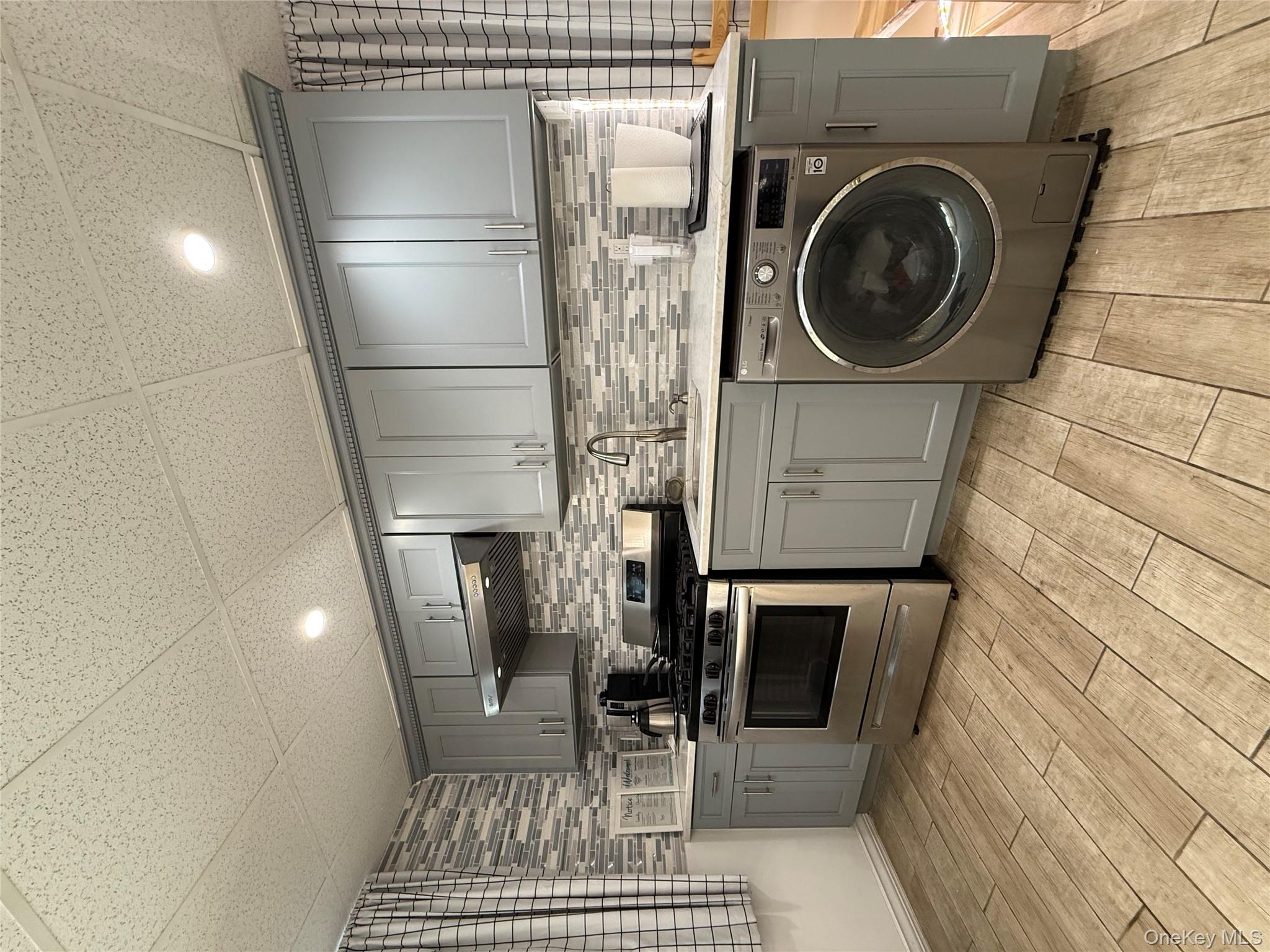 1926 Hutchinson River Parkway E # E, Bronx, NY 10461