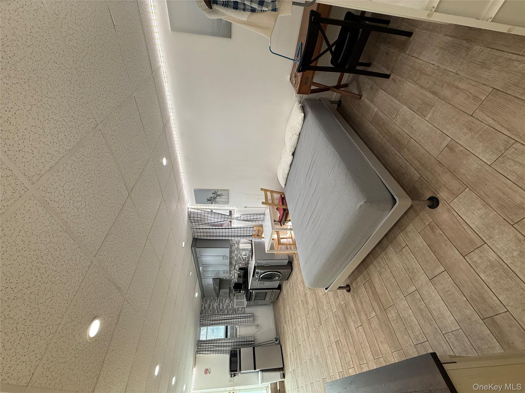 1926 Hutchinson River Parkway E # E, Bronx, NY 10461