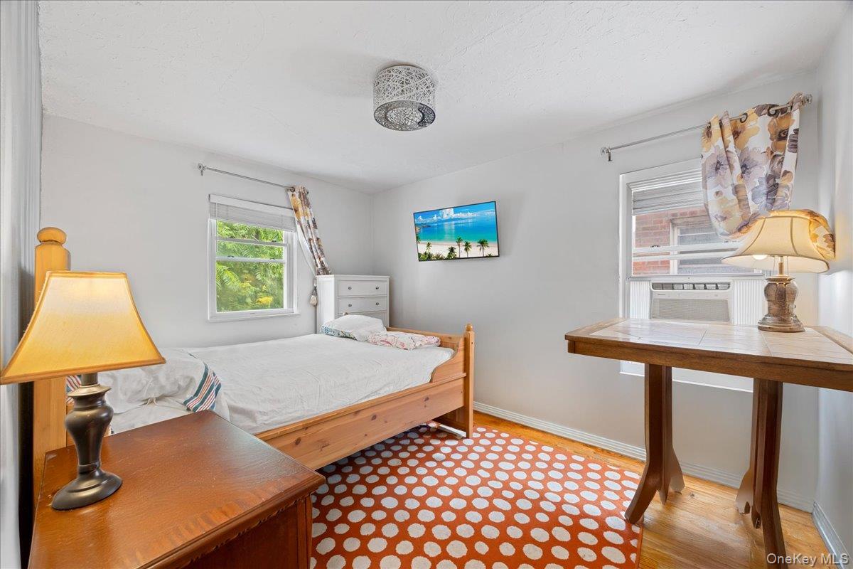 1926 Hutchinson River Parkway E # E, Bronx, NY 10461