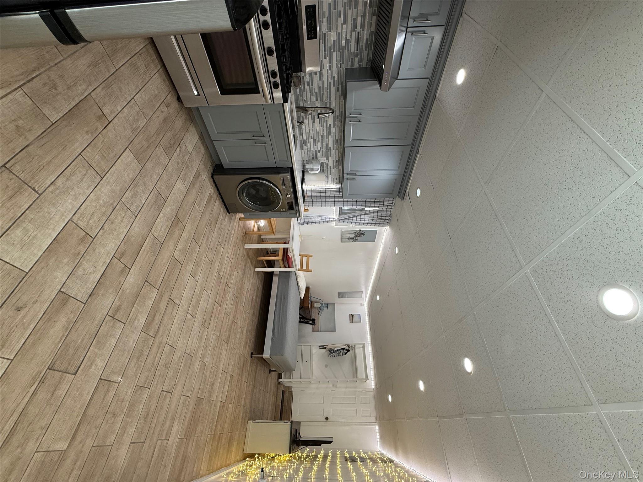 1926 Hutchinson River Parkway E # E, Bronx, NY 10461