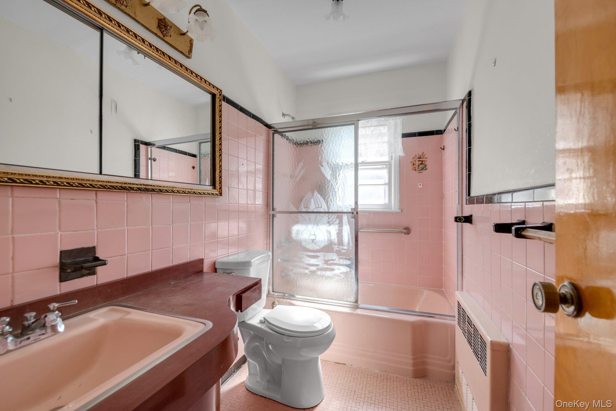 160-51 25th Drive, Flushing, NY 11358