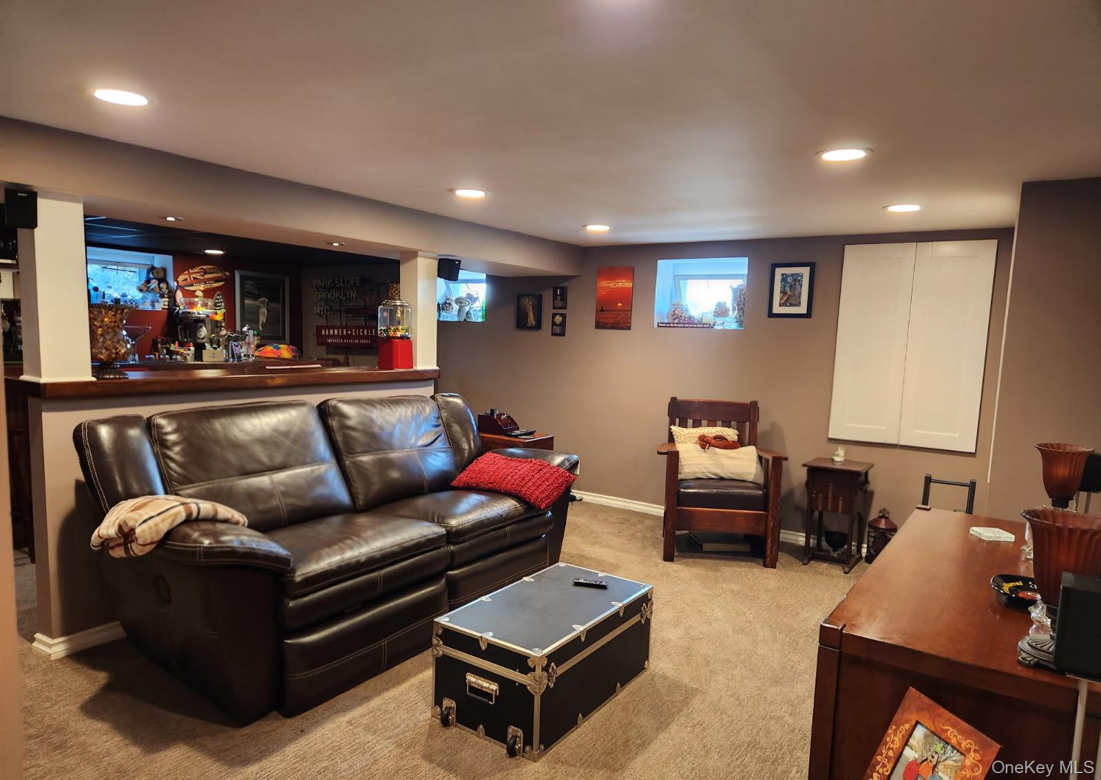 13 Metropolitan Avenue, North Bellmore, NY 11710