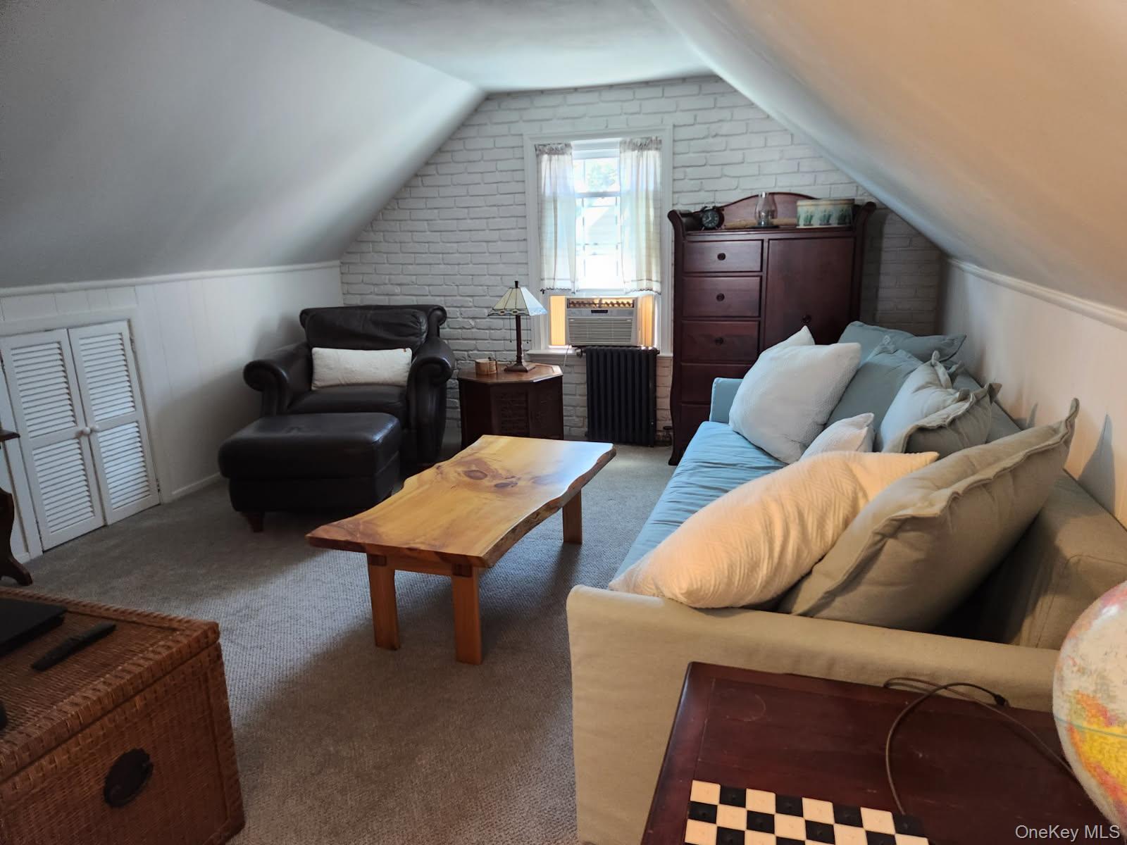 13 Metropolitan Avenue, North Bellmore, NY 11710