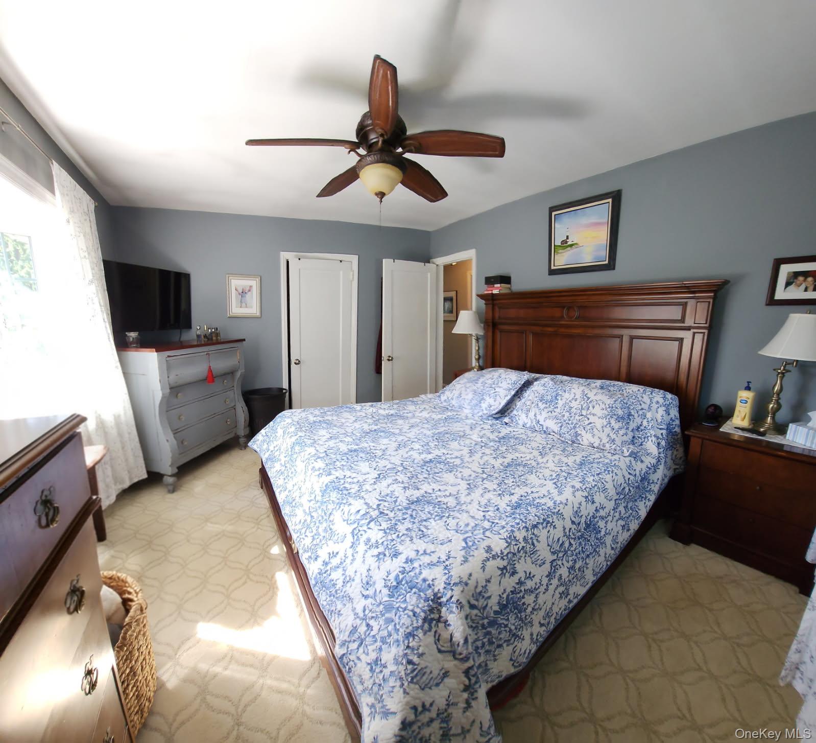 13 Metropolitan Avenue, North Bellmore, NY 11710