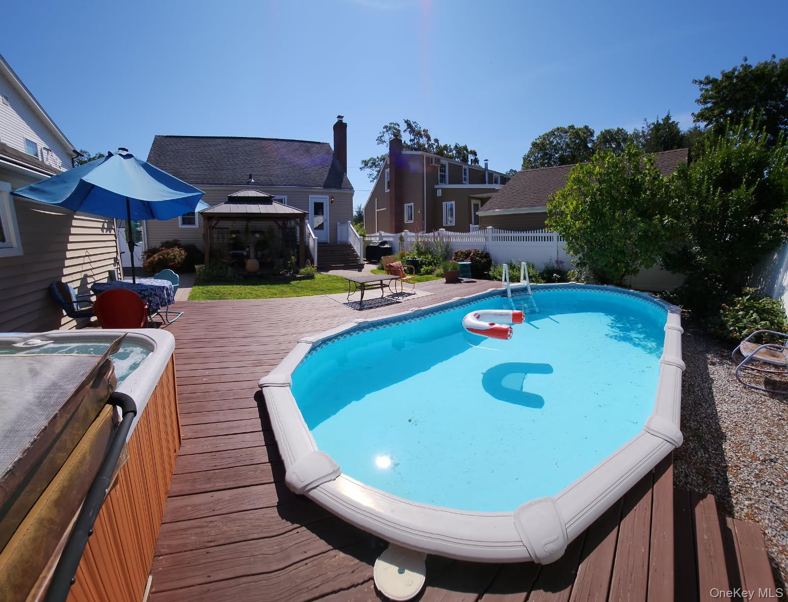 13 Metropolitan Avenue, North Bellmore, NY 11710