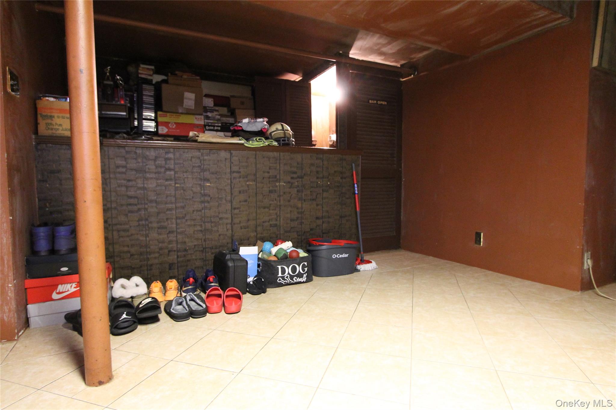 77-29 80th Street, Glendale, NY 11385