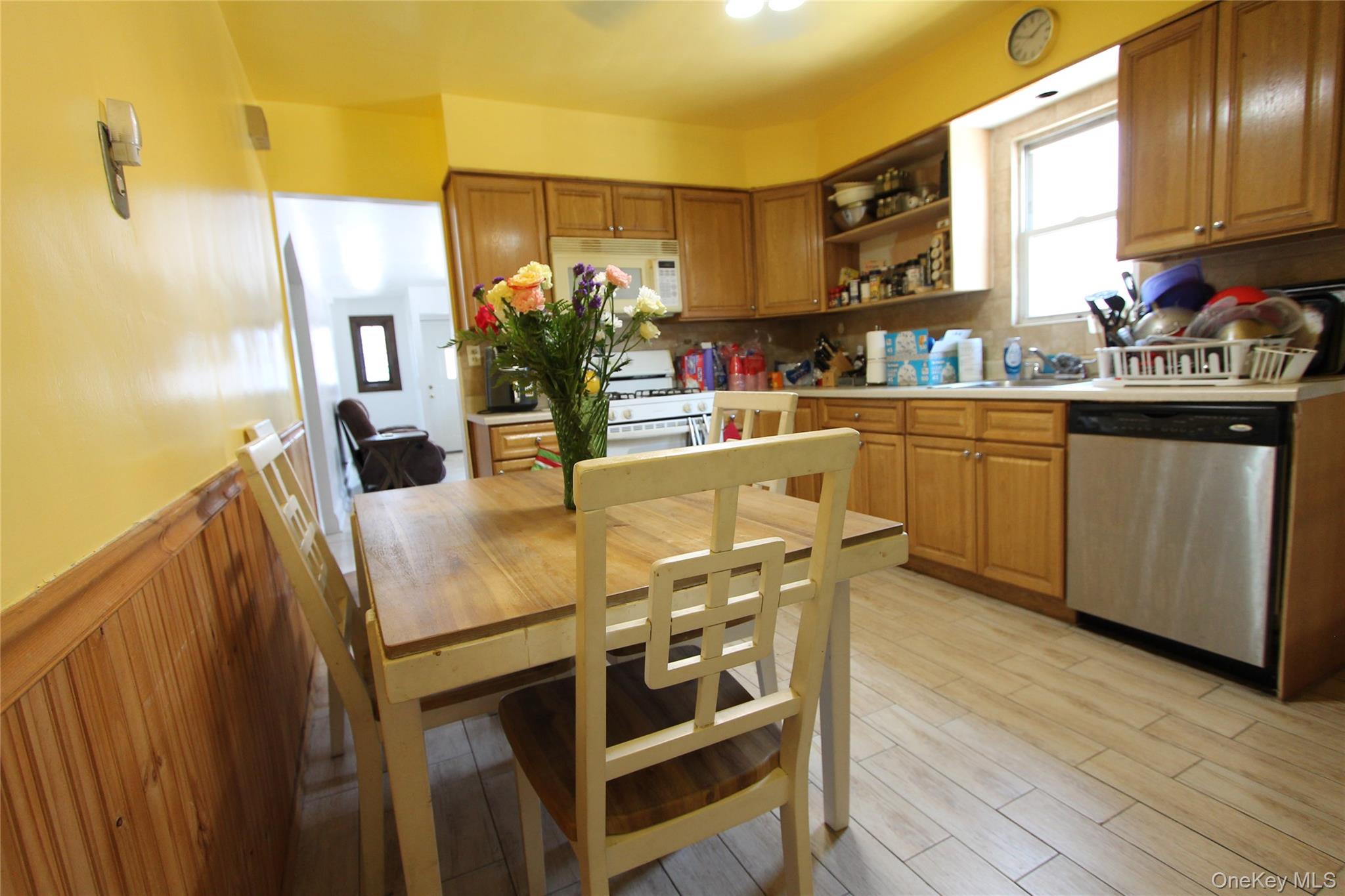 77-29 80th Street, Glendale, NY 11385