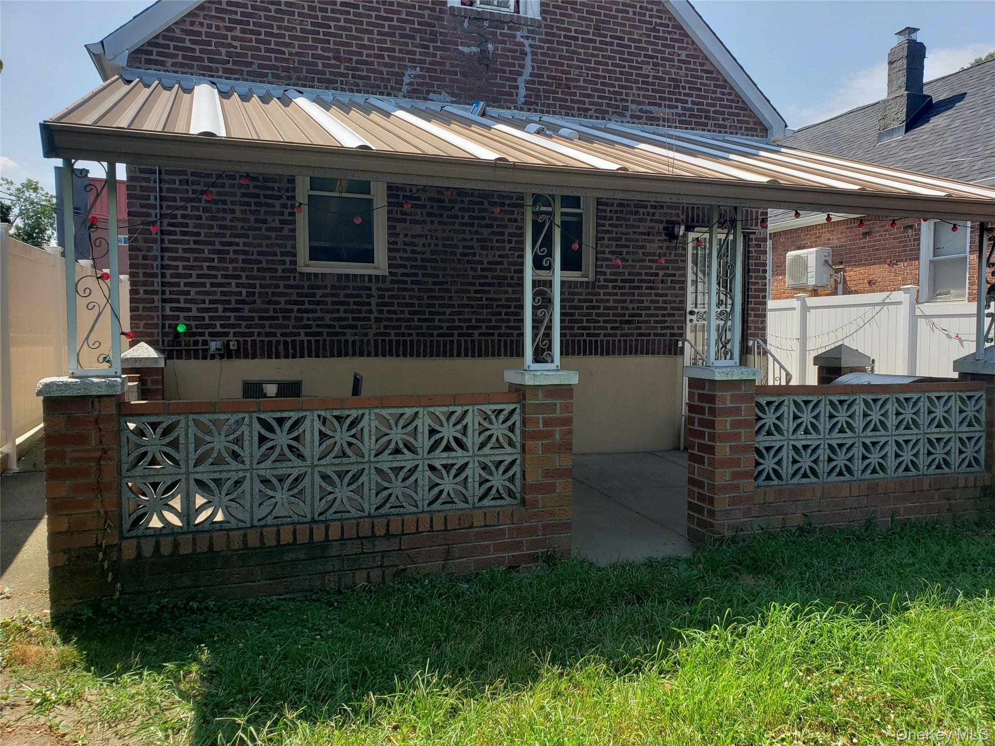 77-29 80th Street, Glendale, NY 11385