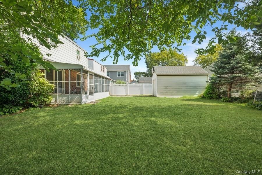 537 Madison Avenue, West Hempstead, NY 11552