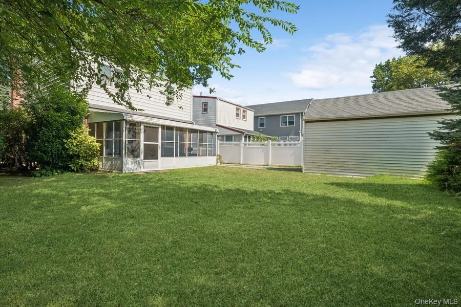 537 Madison Avenue, West Hempstead, NY 11552