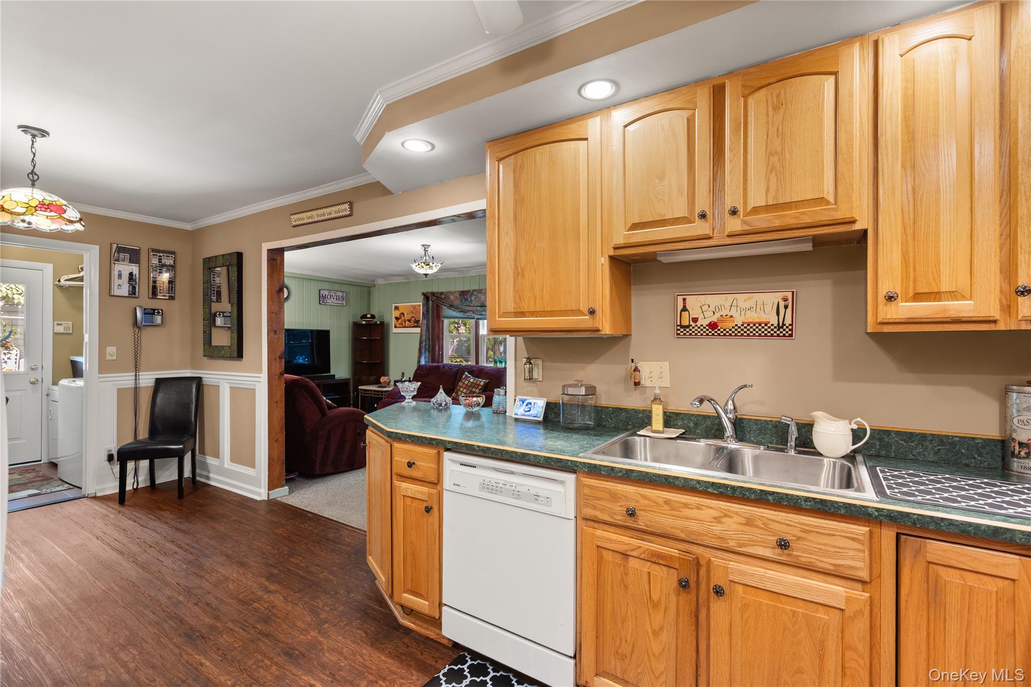 1605 Henry Road, Wantagh, NY 11793