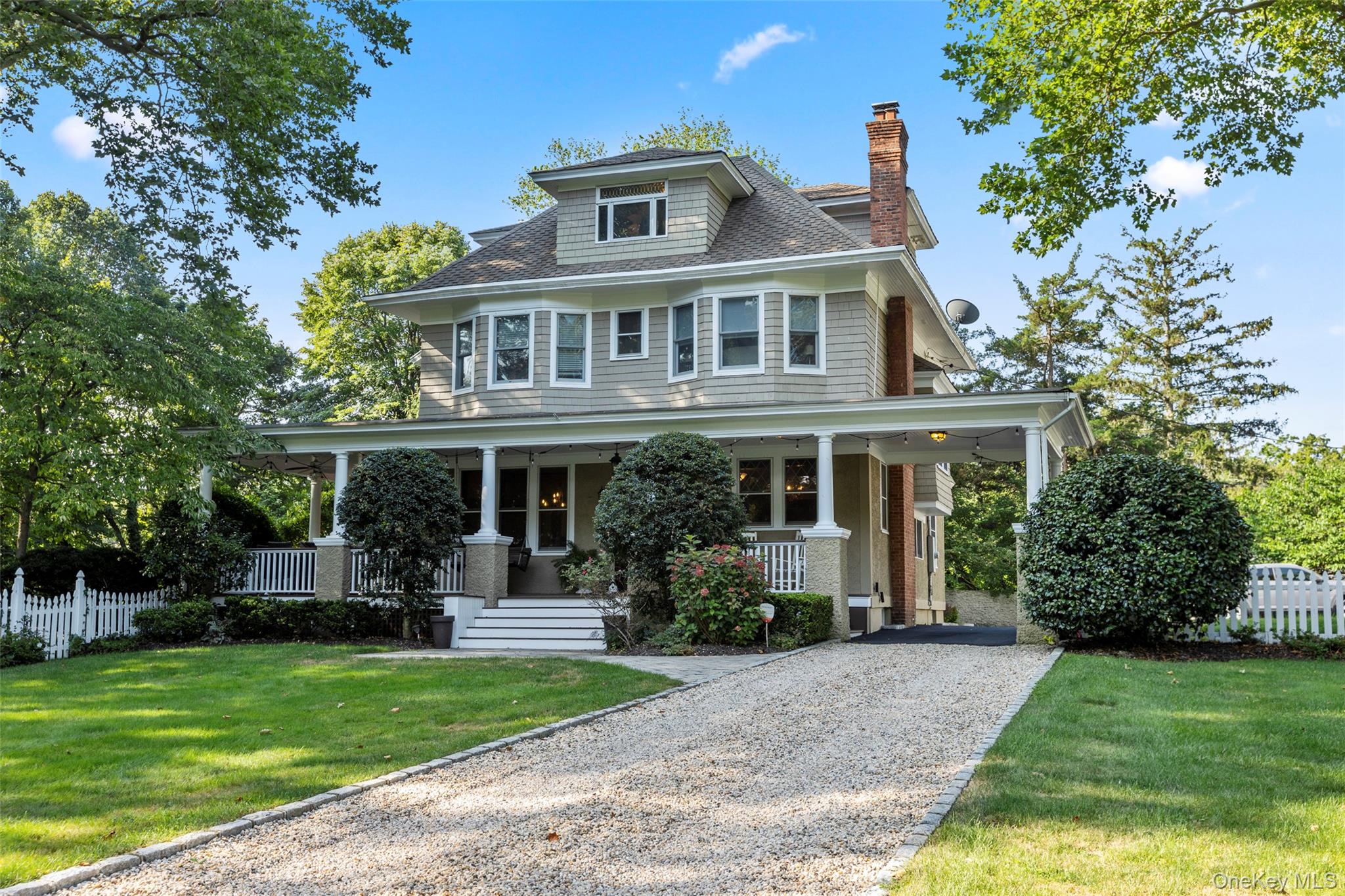 38 Cedar Street, Stony Brook, NY 11790