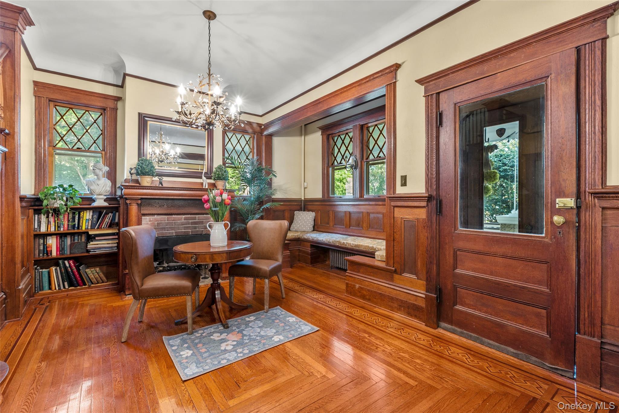 38 Cedar Street, Stony Brook, NY 11790