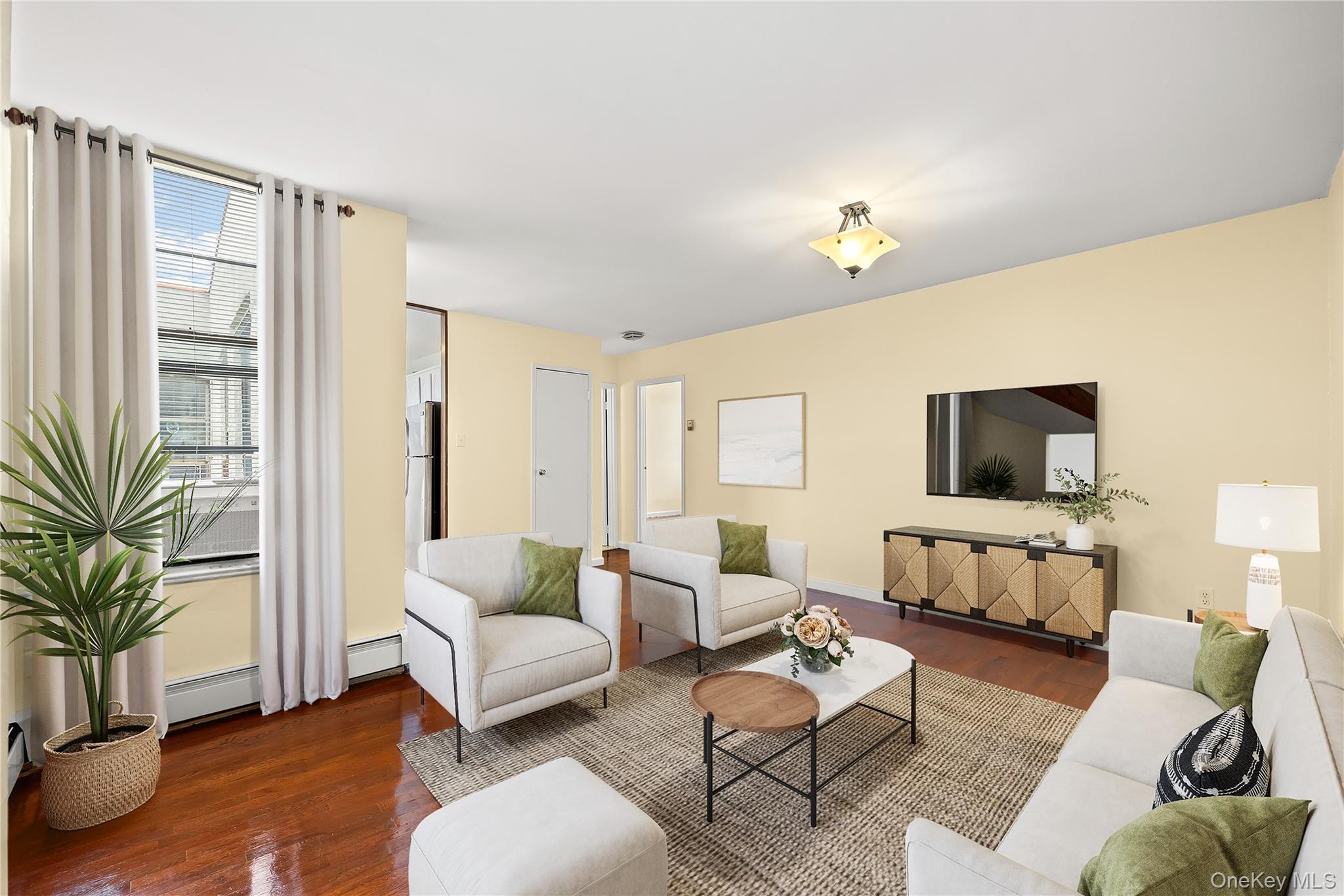 1423 31st Avenue # 4E, Long Island City, NY 11106