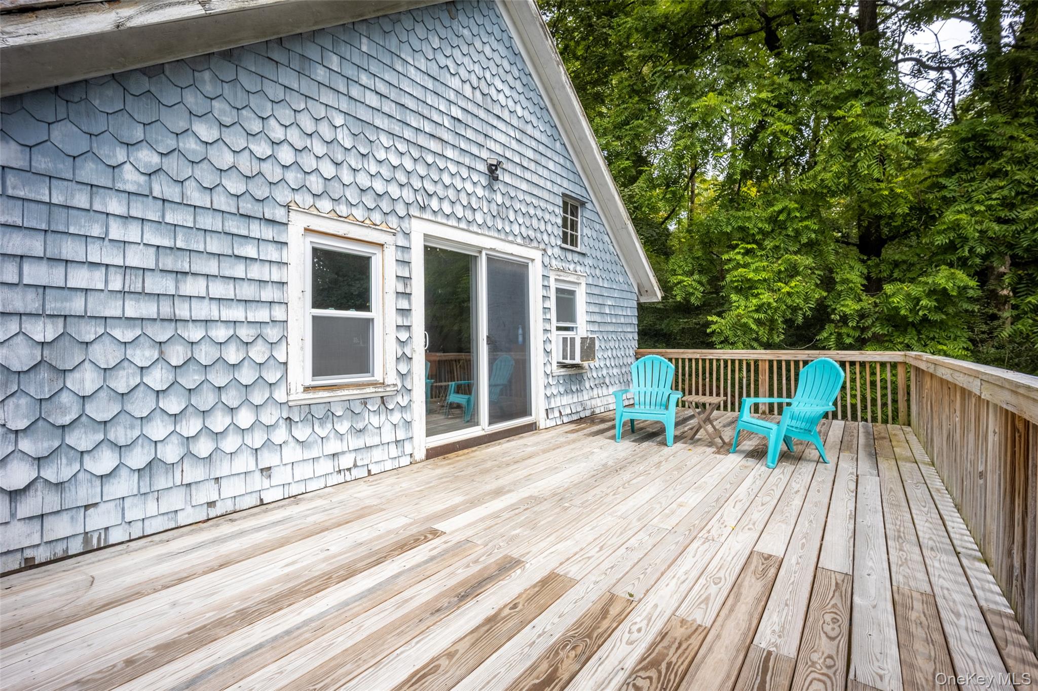 54 North Avenue, Pleasant Valley, NY 12569