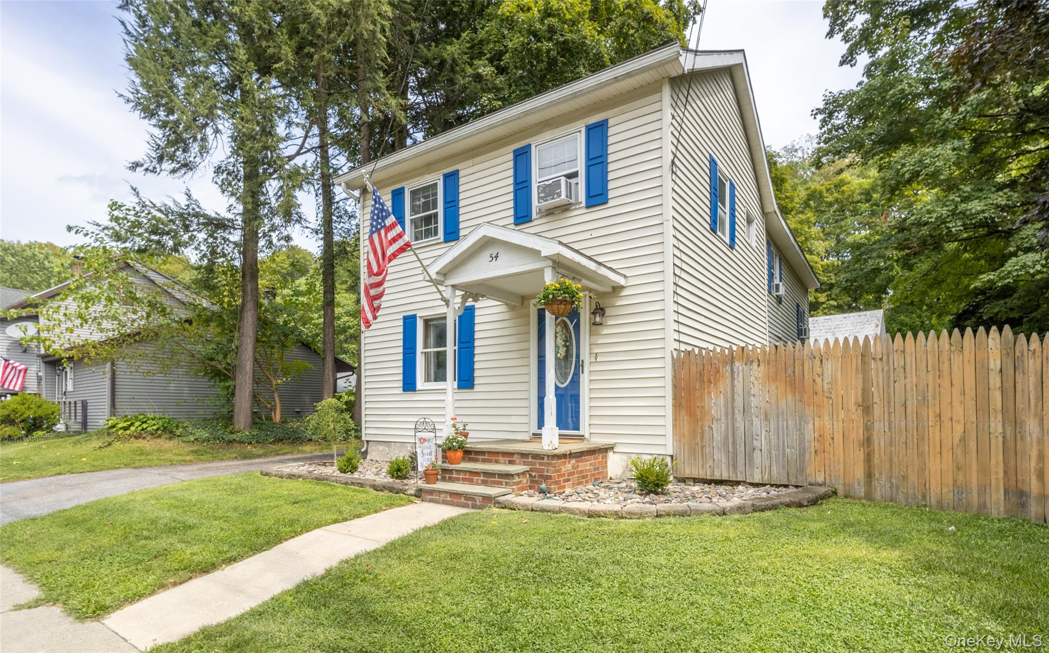 54 North Avenue, Pleasant Valley, NY 12569