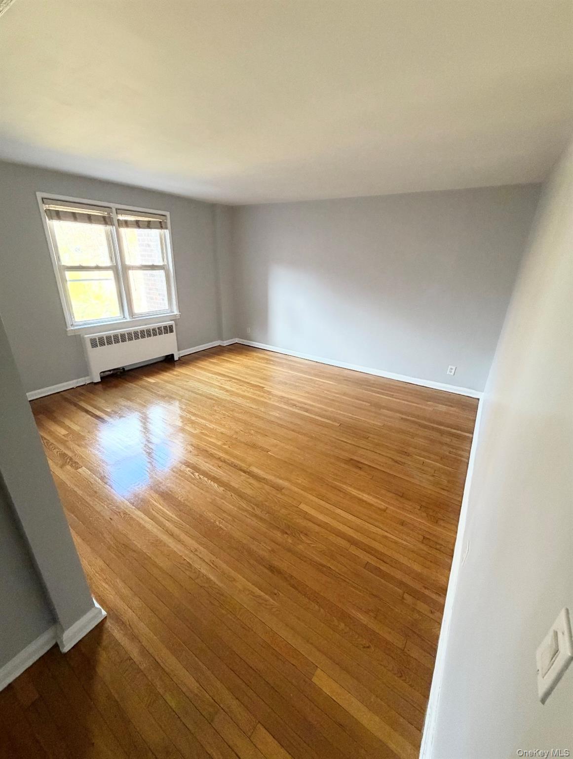 1537 Central Park Avenue # #E8, Yonkers, NY 10710