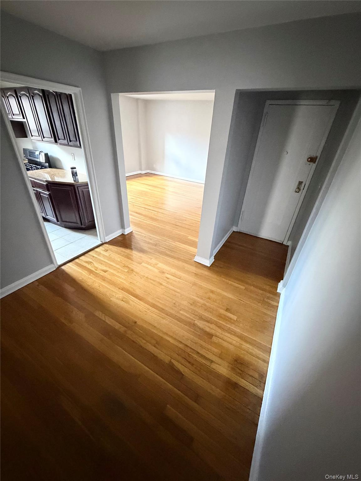 1537 Central Park Avenue # #E8, Yonkers, NY 10710