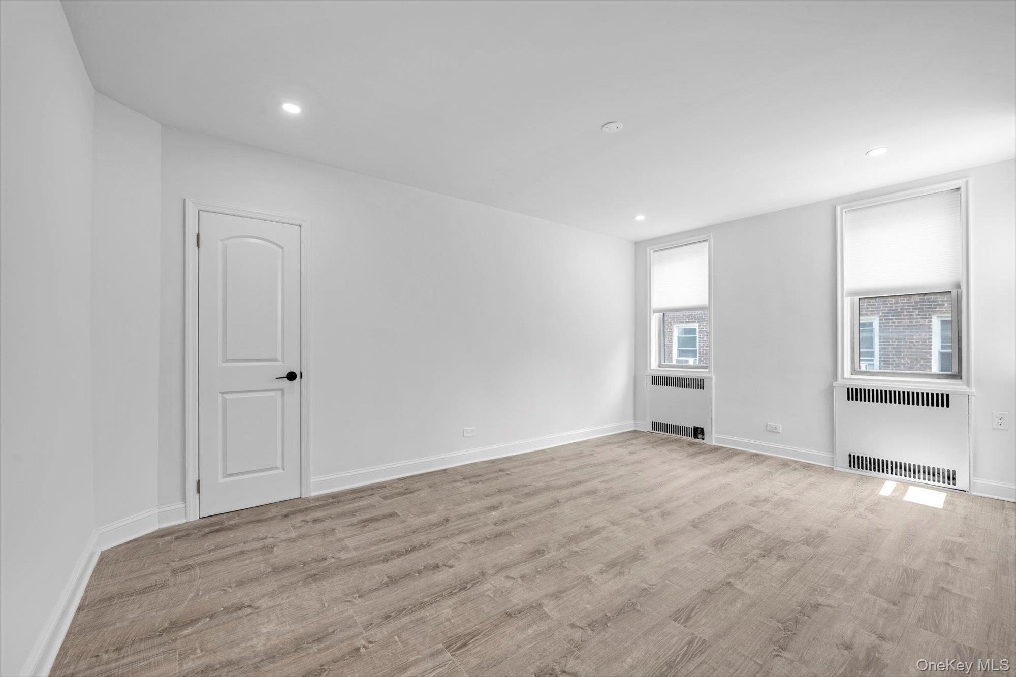 63-89 Saunders Street # 6-C, Rego Park, NY 11374