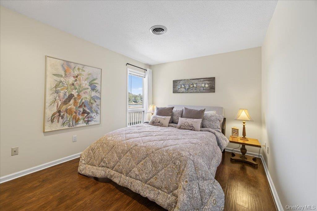 5 Surrey Street, Rock Hill, NY 12775