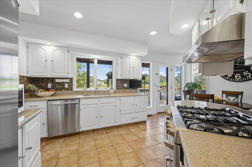 5 Surrey Street, Rock Hill, NY 12775