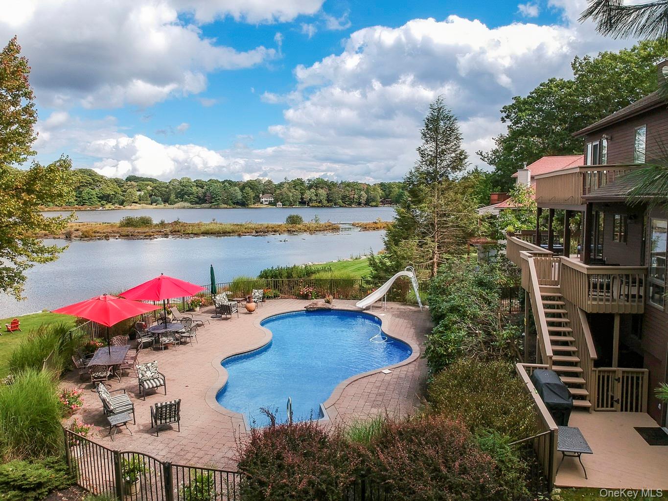 5 Surrey Street, Rock Hill, NY 12775