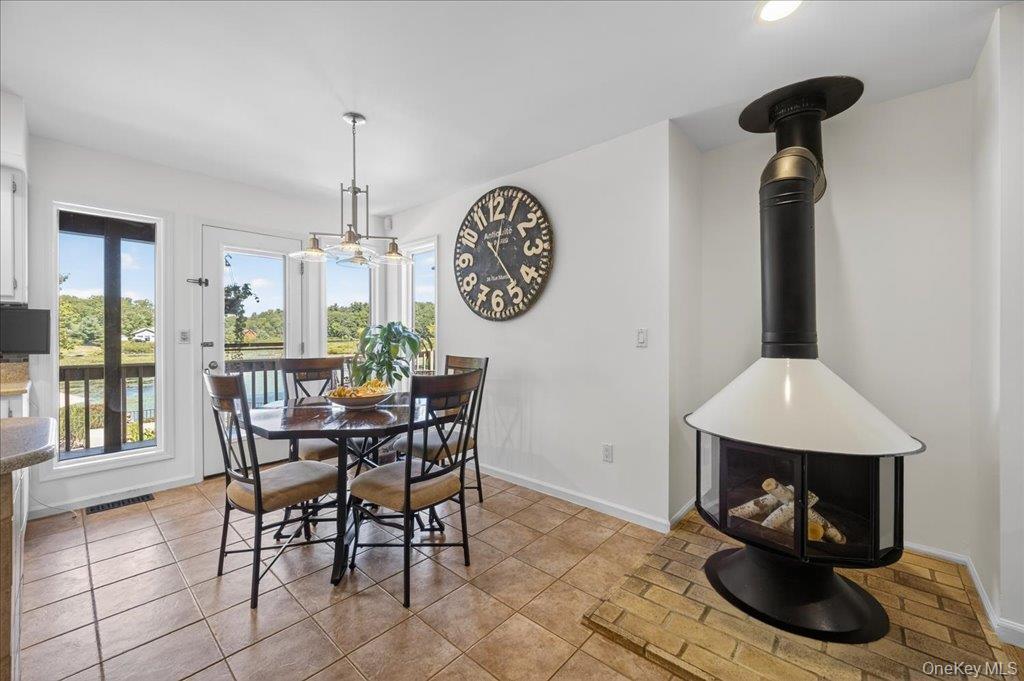 5 Surrey Street, Rock Hill, NY 12775