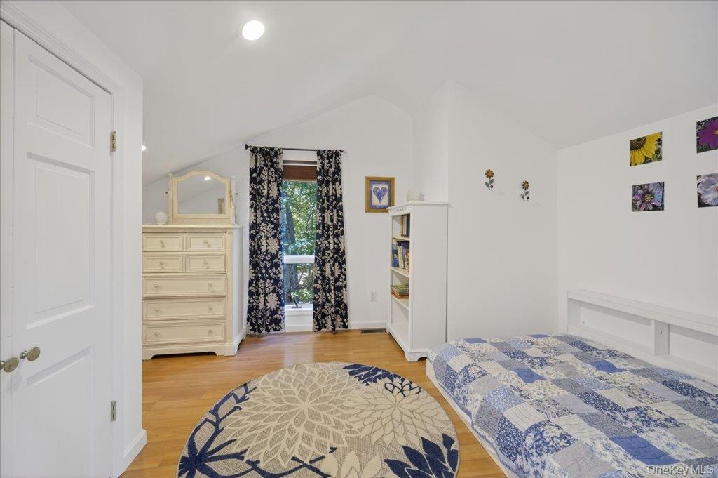 5 Surrey Street, Rock Hill, NY 12775