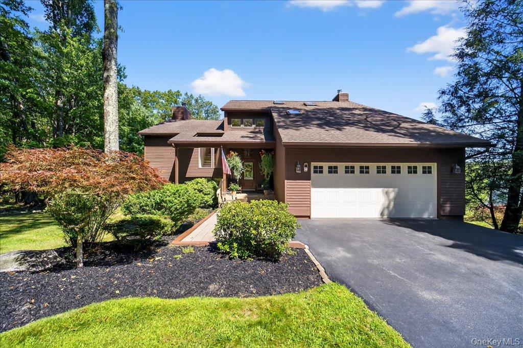 5 Surrey Street, Rock Hill, NY 12775