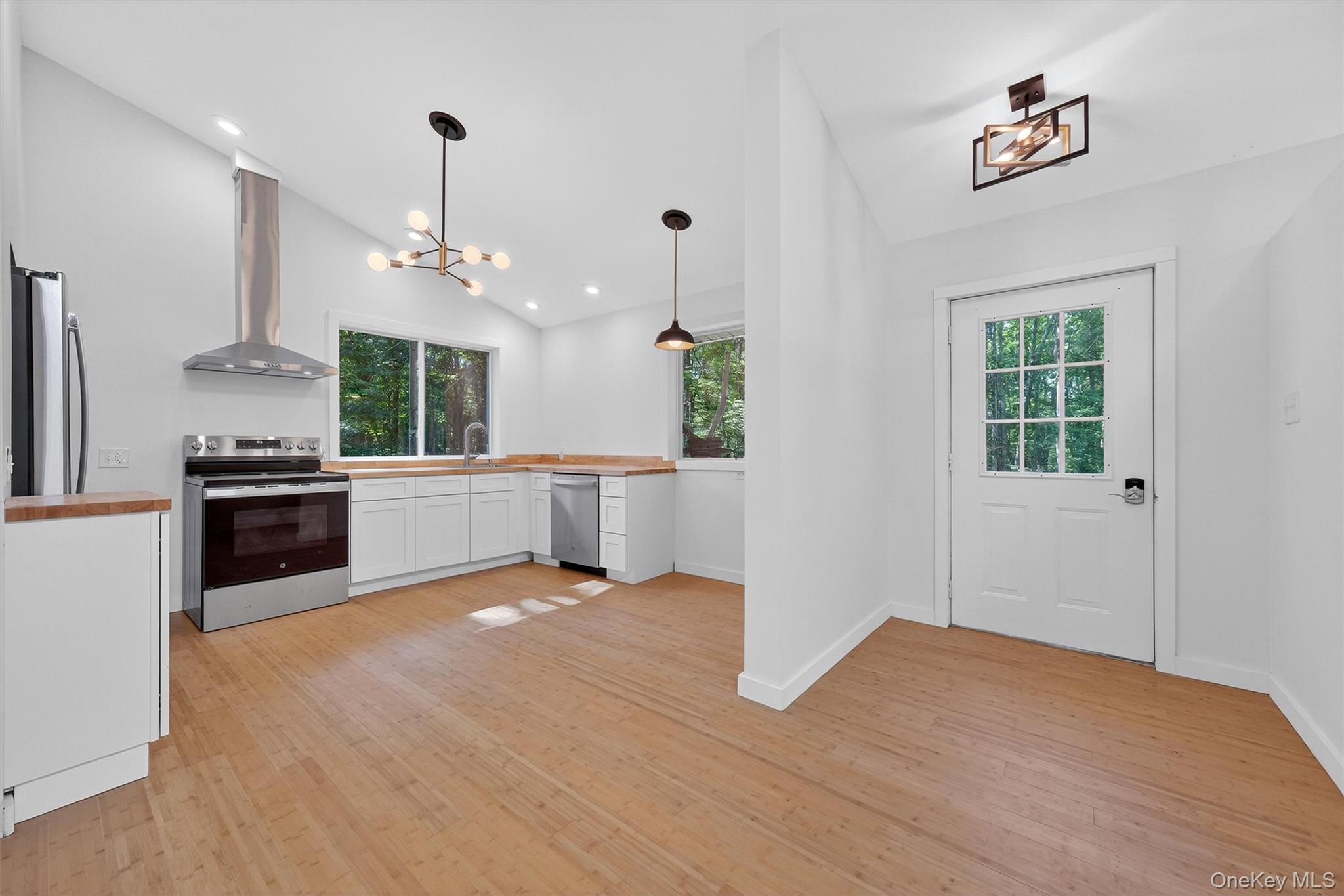 42 Markle Road, Kerhonkson, NY 12446