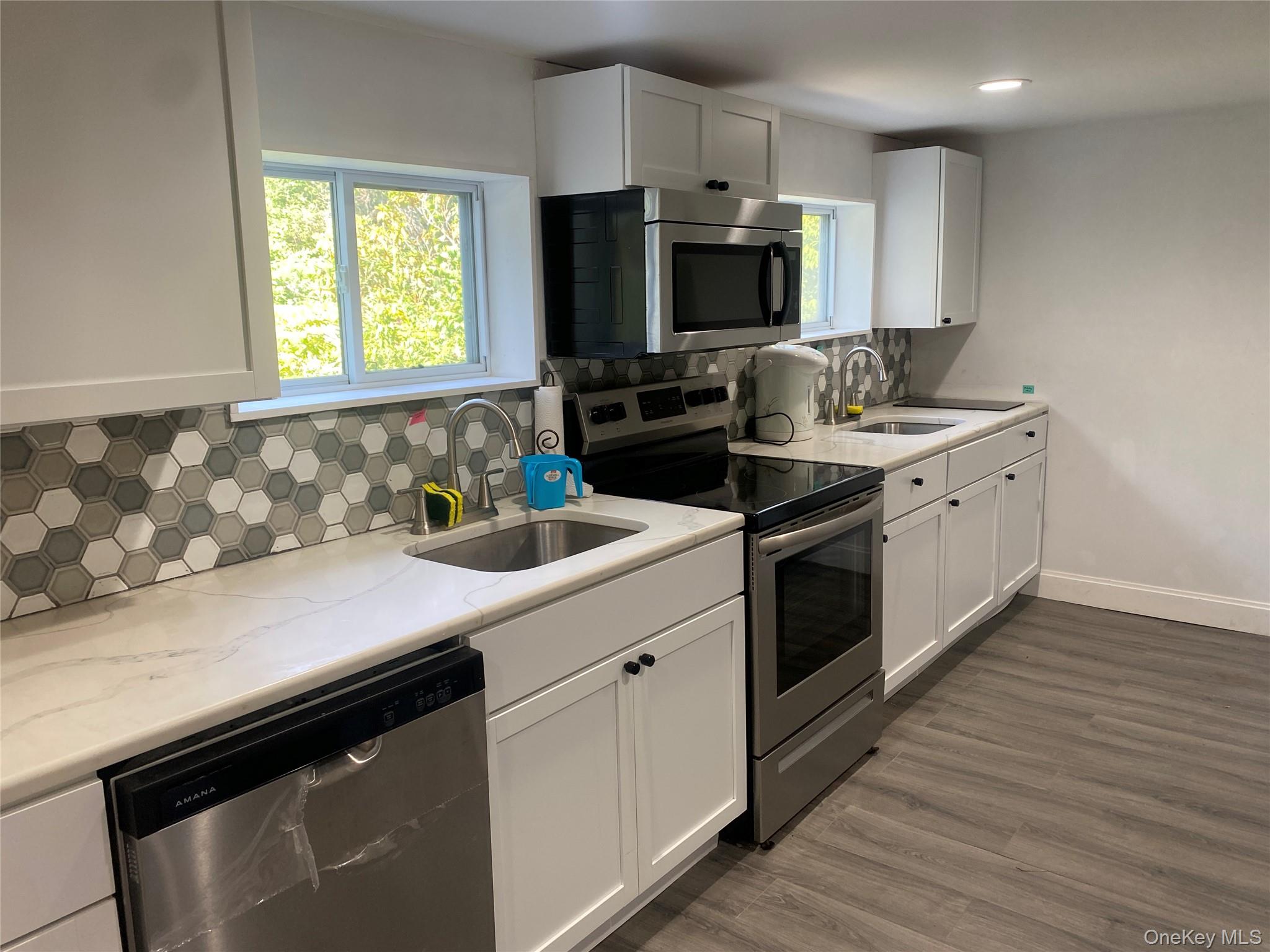 27 Lake View Avenue, Tannersville, NY 12485