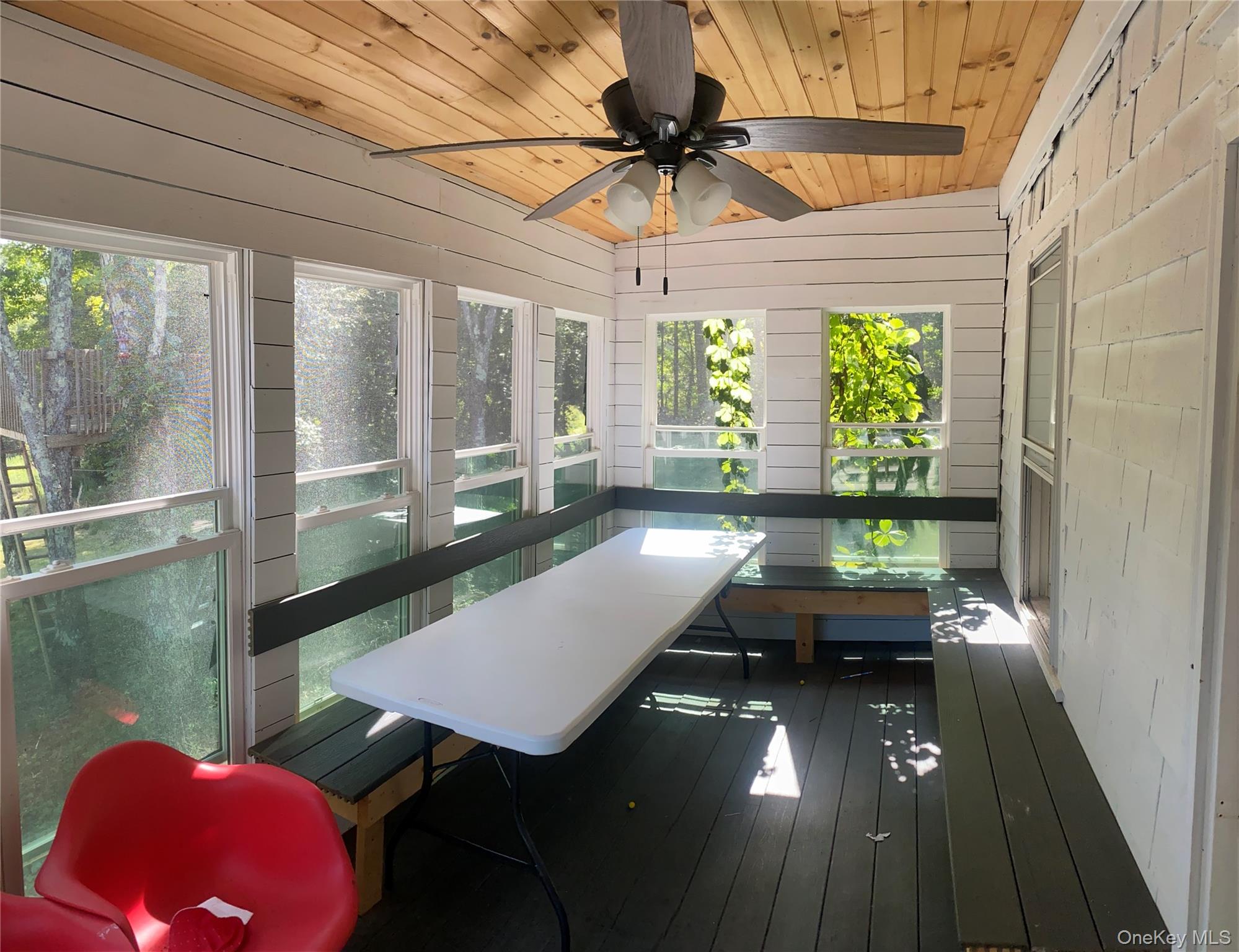 27 Lake View Avenue, Tannersville, NY 12485