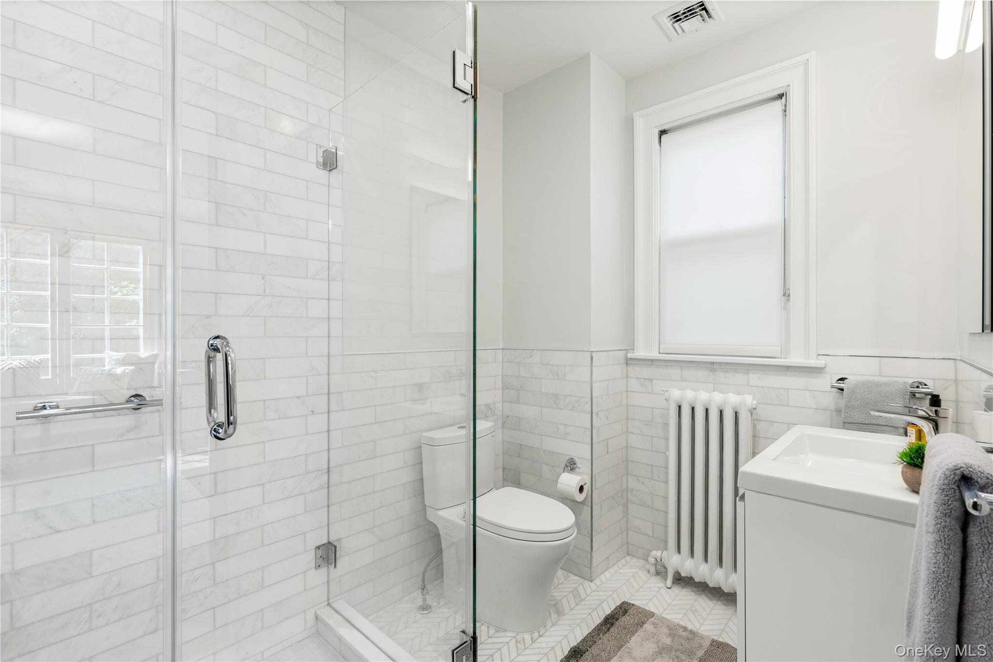 3 Walworth Avenue, Scarsdale, NY 10583