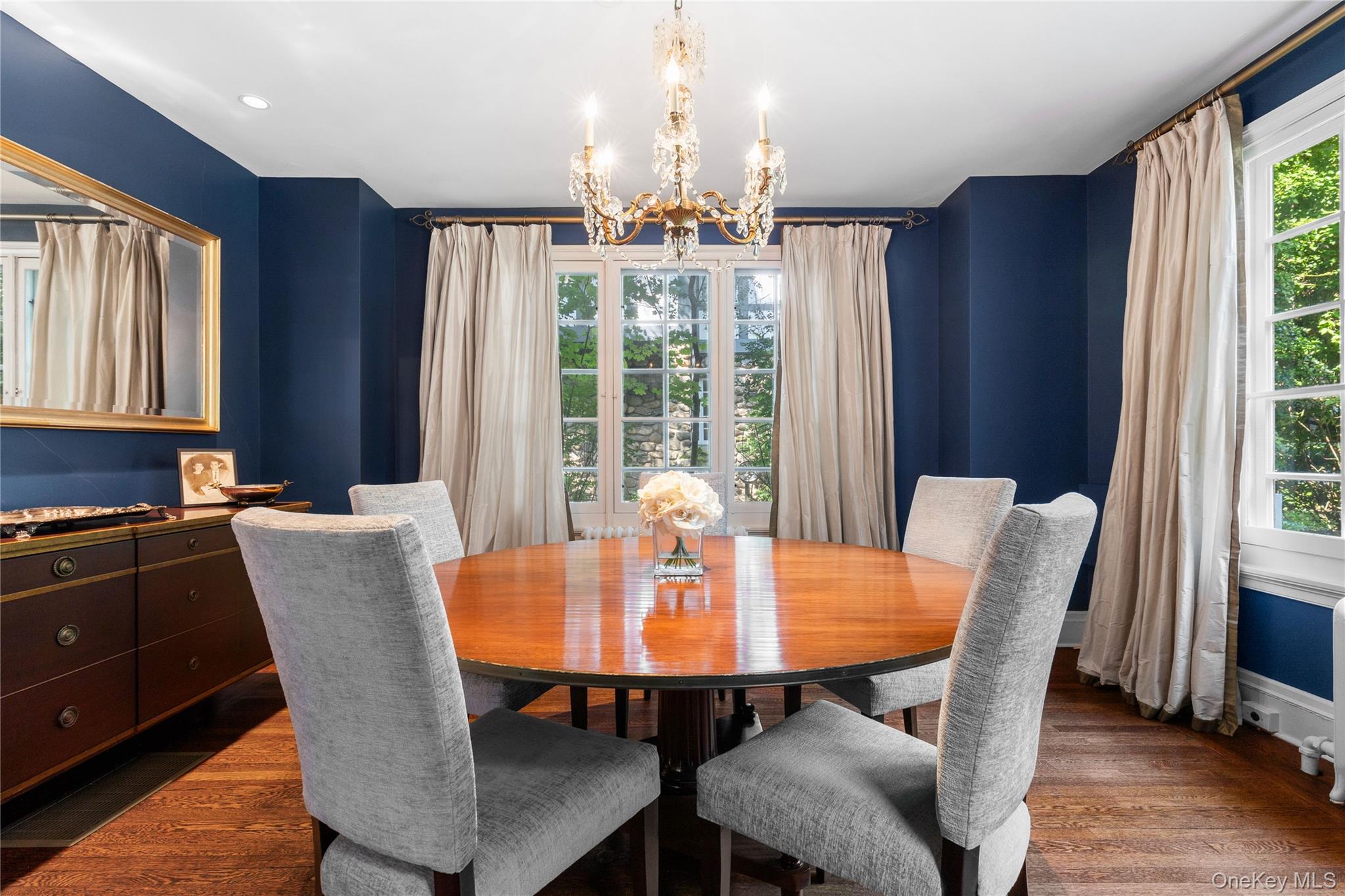 3 Walworth Avenue, Scarsdale, NY 10583