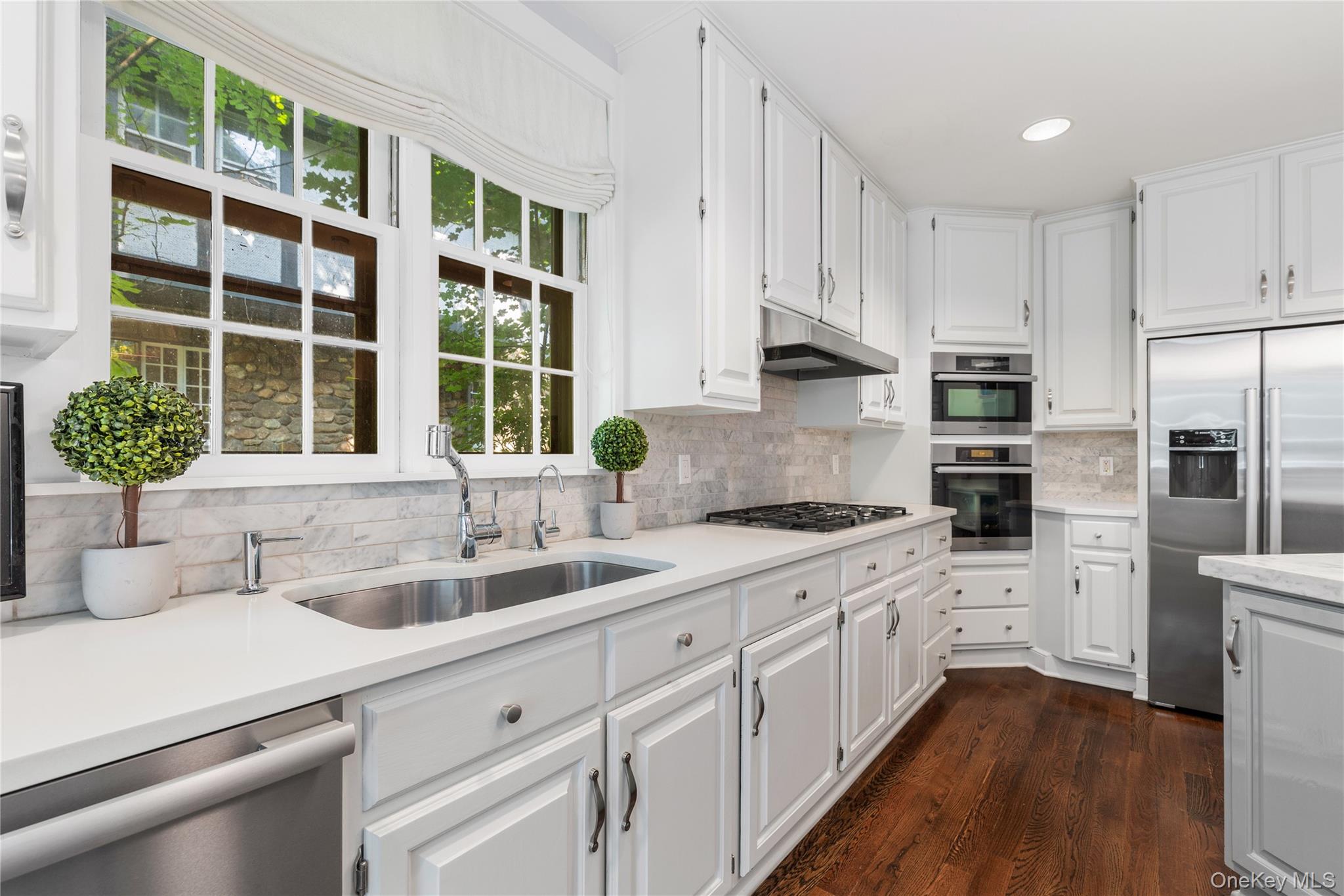 3 Walworth Avenue, Scarsdale, NY 10583