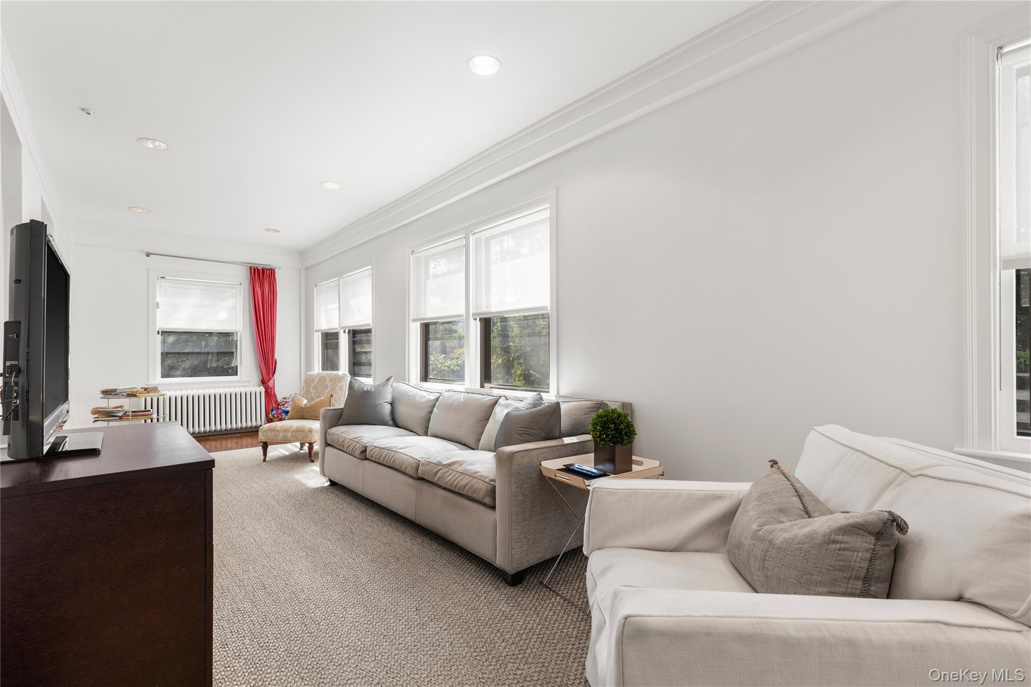 3 Walworth Avenue, Scarsdale, NY 10583