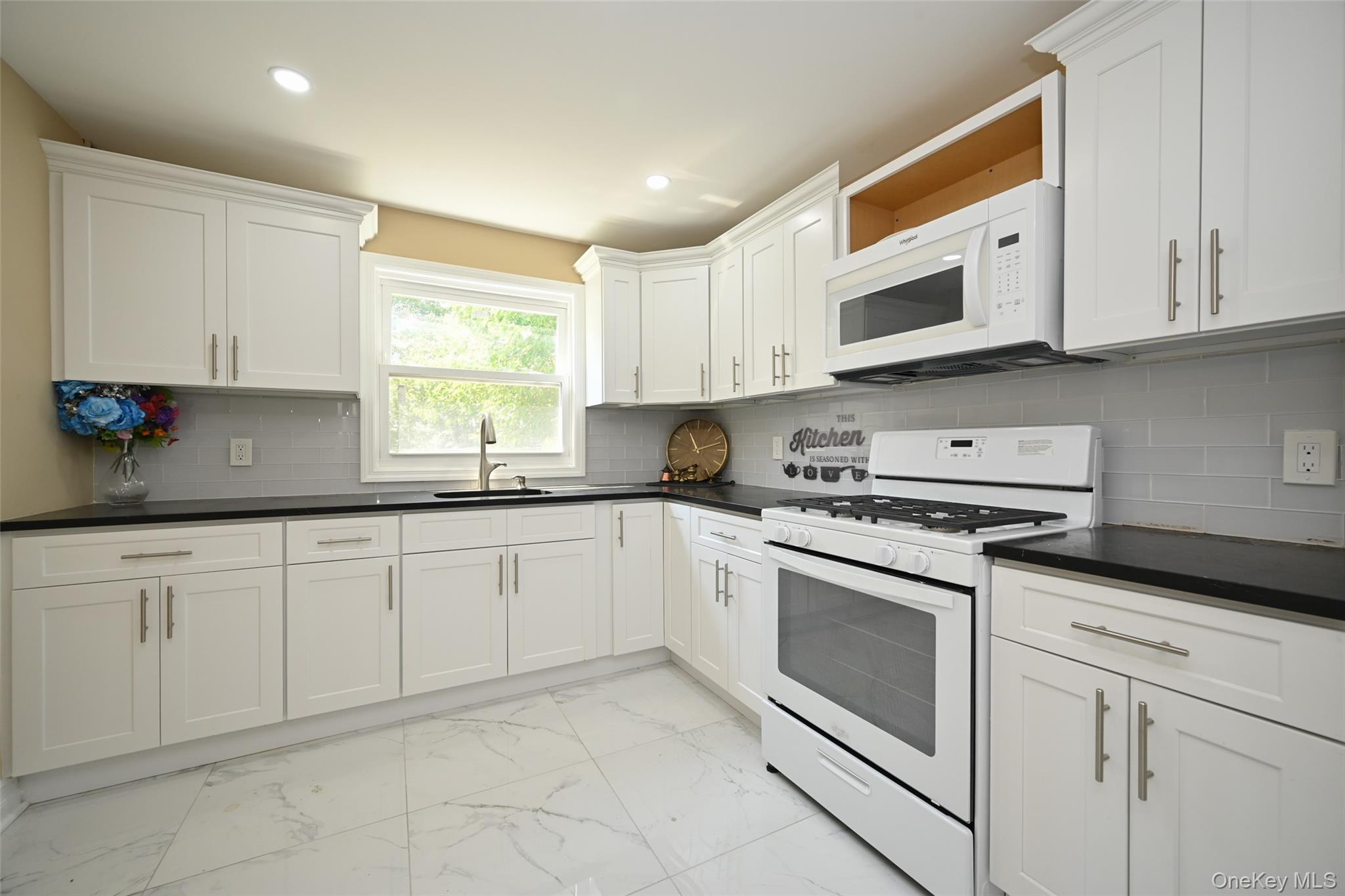 1061 Fordham Lane, Woodmere, NY 11598