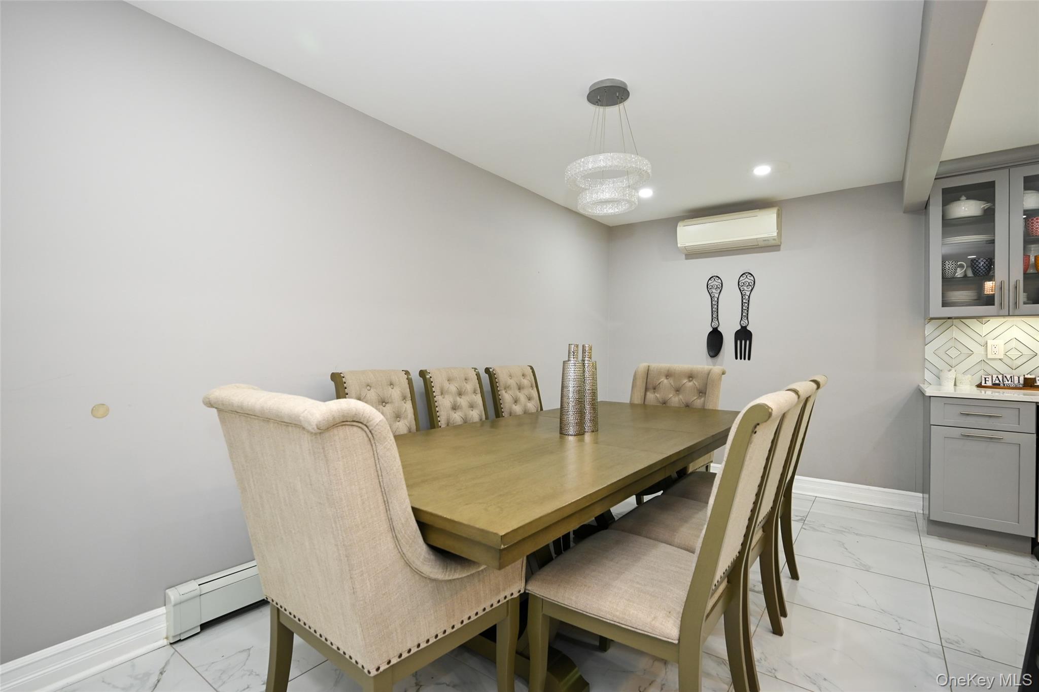 1061 Fordham Lane, Woodmere, NY 11598