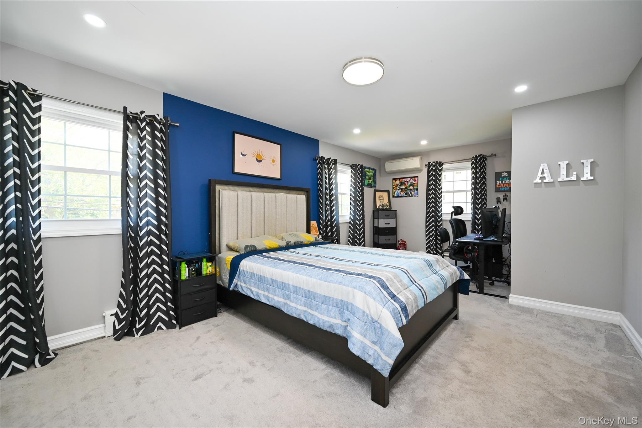 1061 Fordham Lane, Woodmere, NY 11598