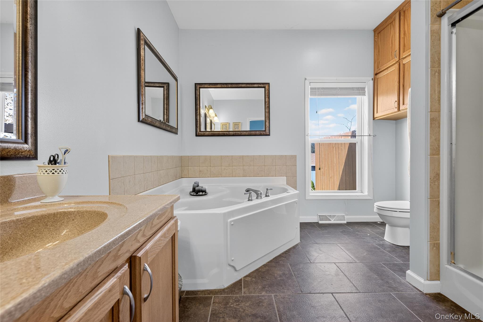 99 Dusinberre Road, Gardiner, NY 12525