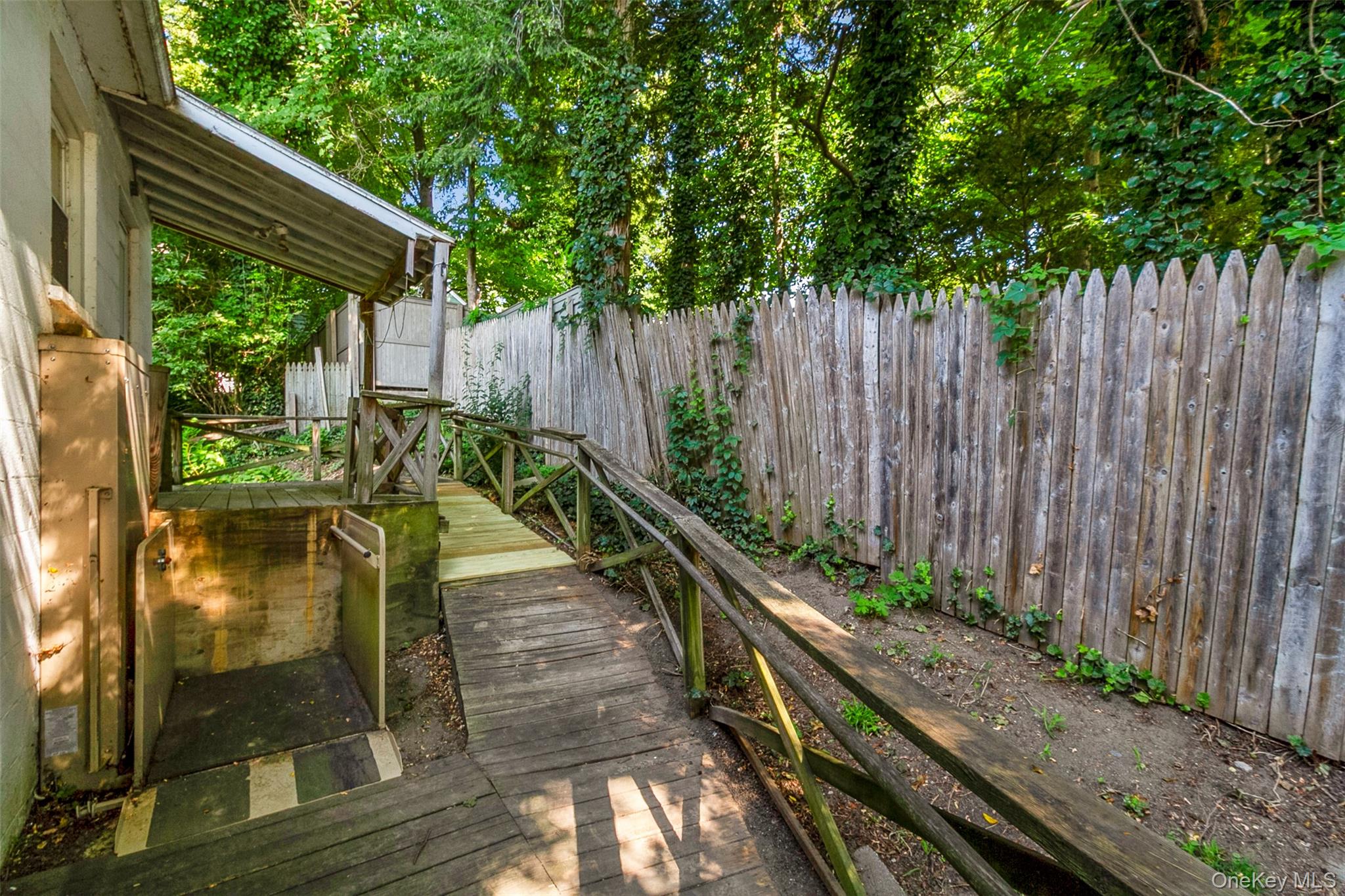 23 Smith Street, Fishkill, NY 12524