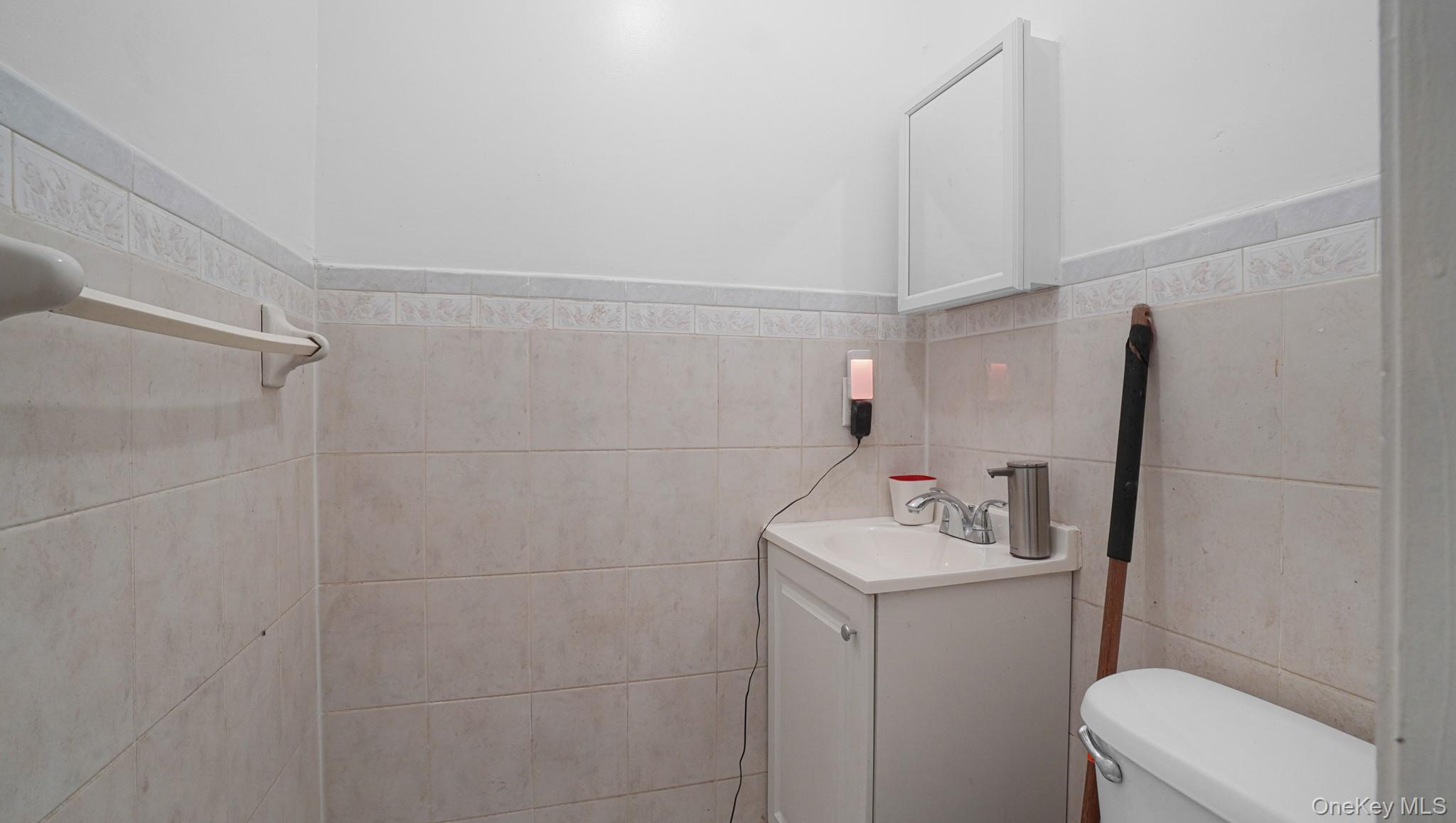 3319 Decatur Avenue, Bronx, NY 10467