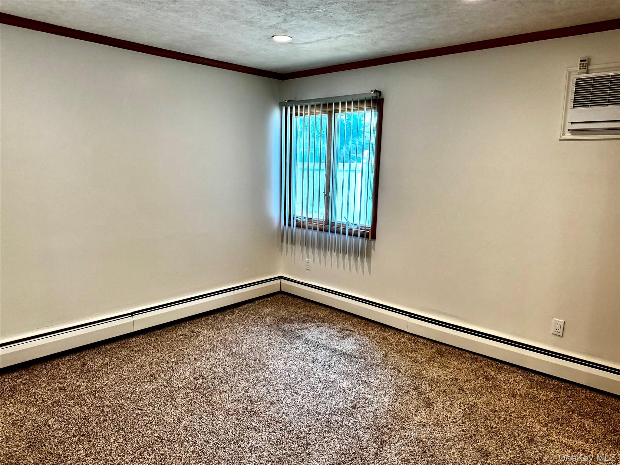 12 Elves Lane, Levittown, NY 11756