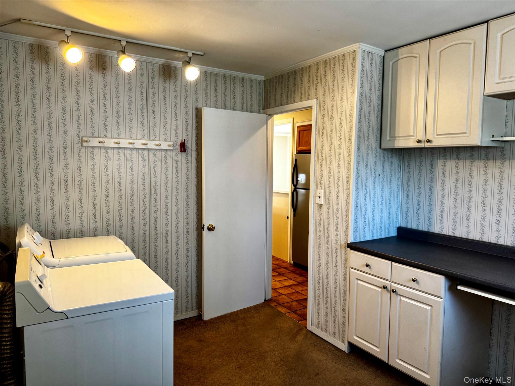 12 Elves Lane, Levittown, NY 11756