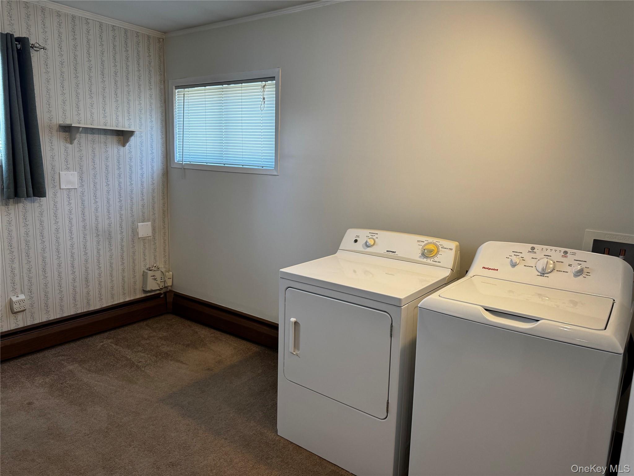 12 Elves Lane, Levittown, NY 11756