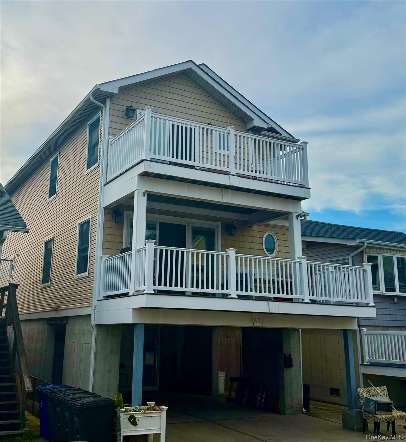 57 California Street, Long Beach, NY 11561