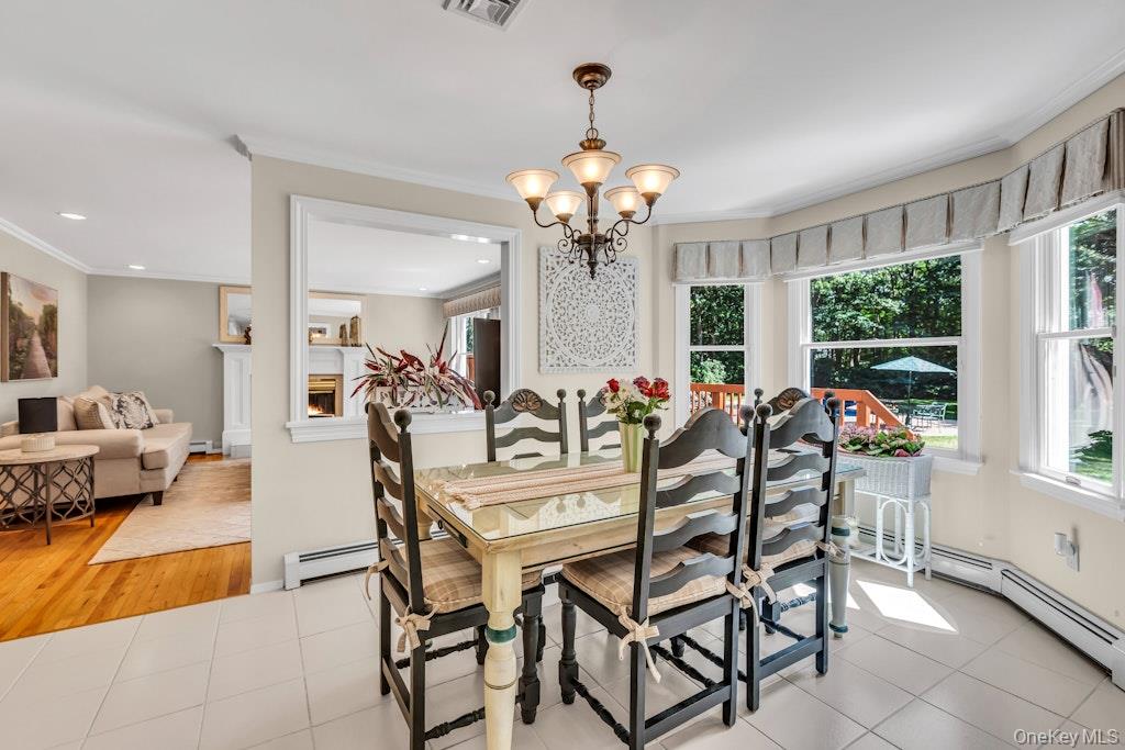 1 Damaris Court, Bayport, NY 11705